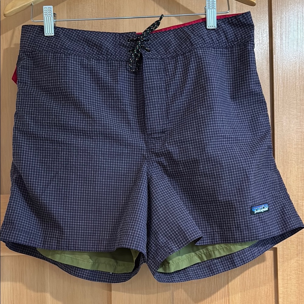 Patagonia Purple and White Athletic Shorts Quick-Dry Performance
